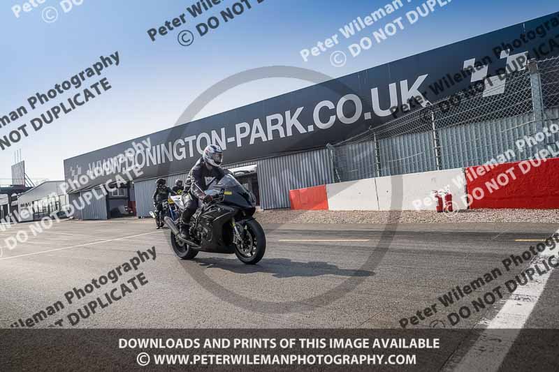 donington no limits trackday;donington park photographs;donington trackday photographs;no limits trackdays;peter wileman photography;trackday digital images;trackday photos